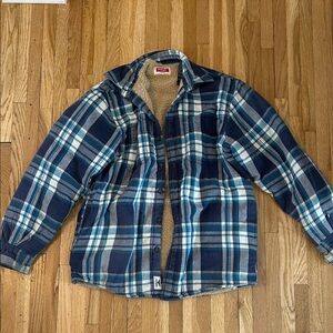 Wrangler. Blue and White Plaid Jacket with Sherpa Lining